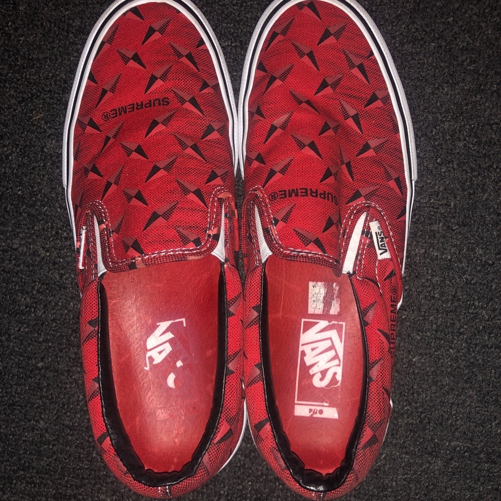 Supreme x vans